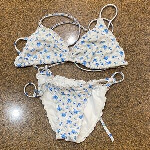 Wild Fable Brand Bikini Set with Blue Flowers. Top size XS, bottom size large.